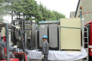 PCB廃棄物処理業者で用いる専用の運搬容器